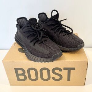 Yeezy 350 Onxy Boost US M 5.5